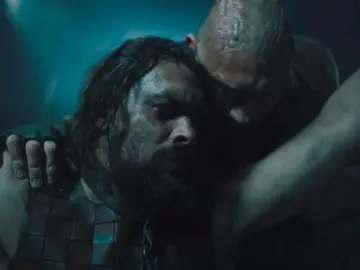 Jason Momoa y Dave Bautista en 'See' Jason Momoa y Dave Bautista en 'See'