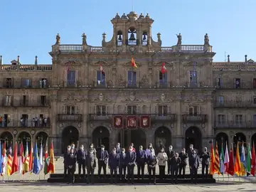 Foto de familia de la Conferencia de Presidentes Foto de familia de la Conferencia de Presidentes