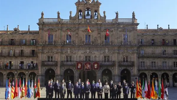 Foto de familia de la Conferencia de Presidentes Foto de familia de la Conferencia de Presidentes