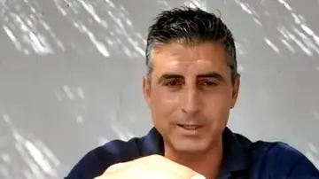 Profesor que ha recibido 6 vacunas Profesor que ha recibido 6 vacunas
