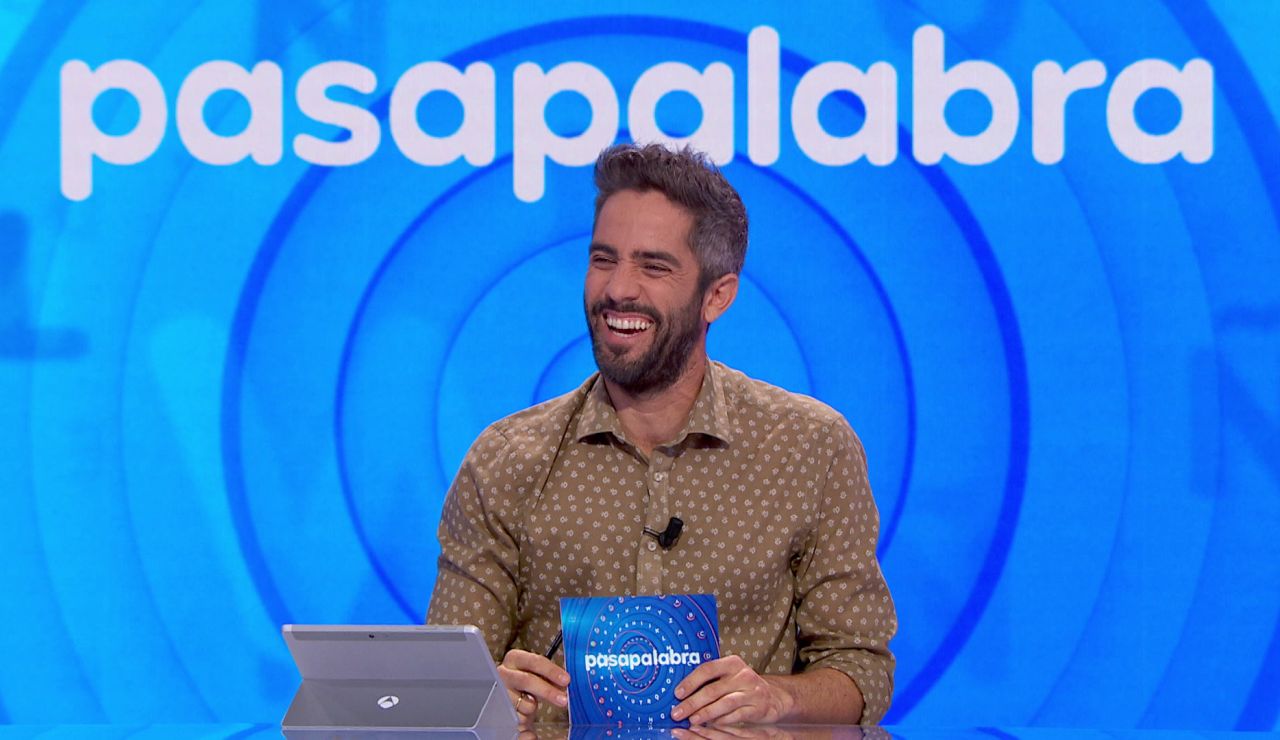 Roberto Leal bromea con un fallo de Marco Antonio: “Me encantaría ver la poesía de Juan y Medio”