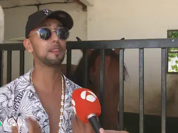 Antena 3 Deportes habla con Original Elías, el autor del hit que bailan nuestros atletas en Tokio 2020: "Cuando vi a Ana bailando casi me desmayo" Antena 3 Deportes habla con Original Elías, el autor del hit que bailan nuestros atletas en Tokio 2020: "Cuando vi a Ana bailando casi me desmayo"