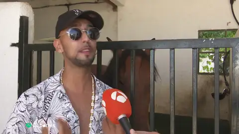 Antena 3 Deportes habla con Original Elías, el autor del hit que bailan nuestros atletas en Tokio 2020: "Cuando vi a Ana bailando casi me desmayo" Antena 3 Deportes habla con Original Elías, el autor del hit que bailan nuestros atletas en Tokio 2020: "Cuando vi a Ana bailando casi me desmayo"