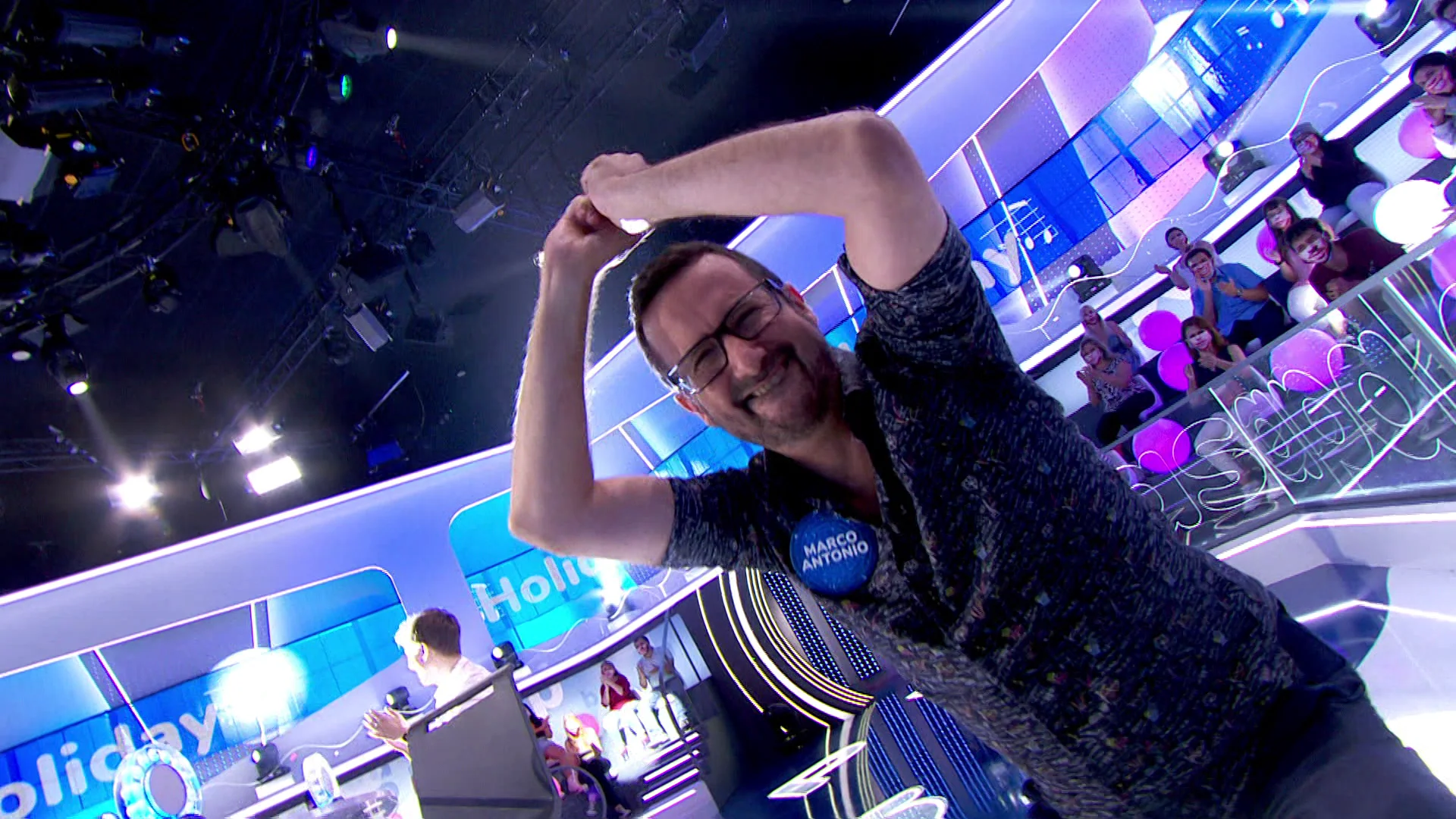 ¡Lo da todo! Marco Antonio acierta en ‘La Pista’ y sorprende con un eufórico baile ¡Lo da todo! Marco Antonio acierta en ‘La Pista’ y sorprende con un eufórico baile