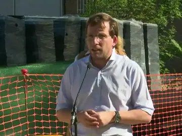 José Luis Martínez-Almeida sobre la conferencia de presidentes: "¿Yo no voy si no me das 200.000? Esto es la España multinivel" José Luis Martínez-Almeida sobre la conferencia de presidentes: "¿Yo no voy si no me das 200.000? Esto es la España multinivel"