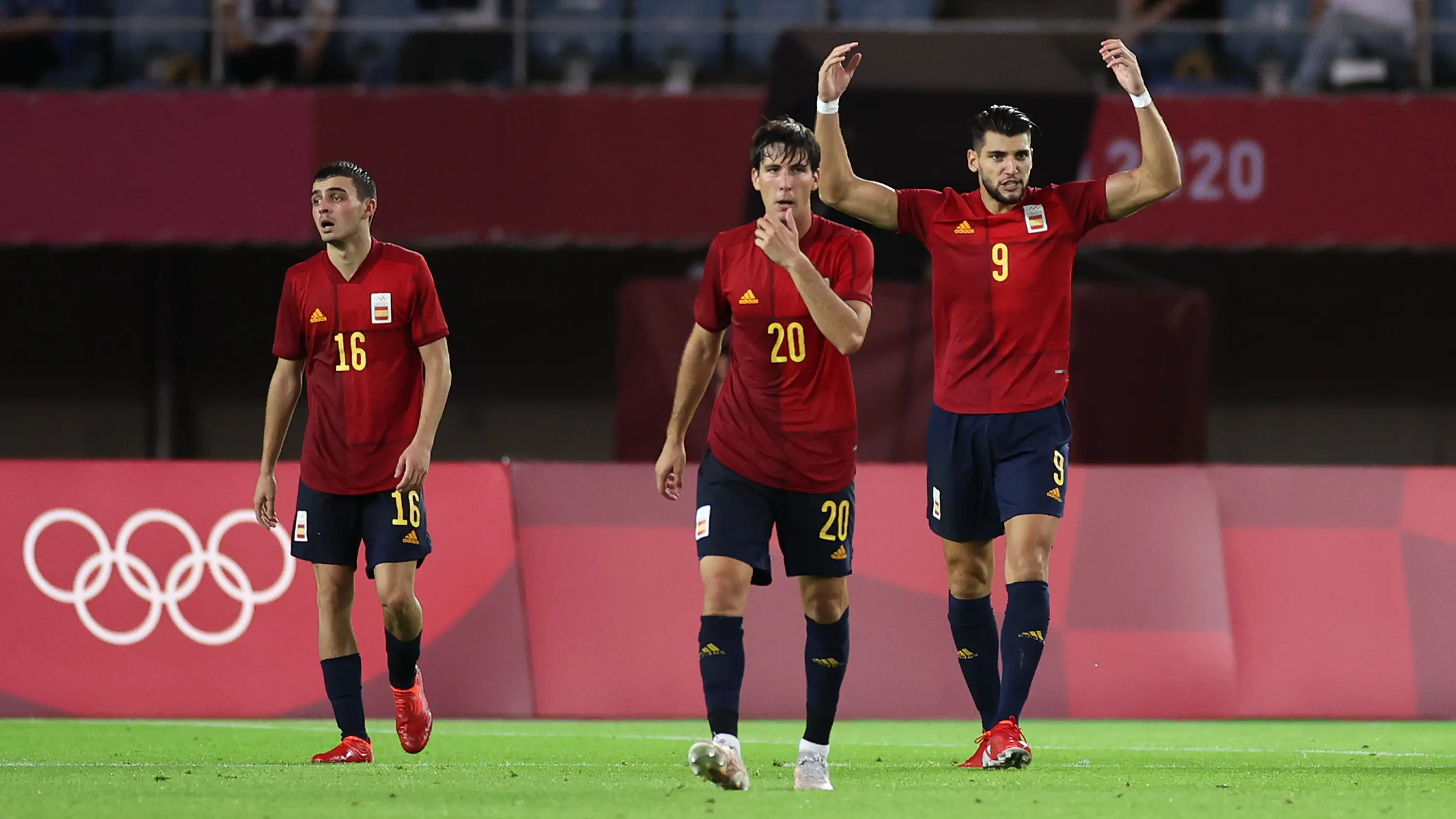 Un hat-trick de Rafa Mir permite a España vencer a Costa de Marfil y ya está en semifinales Un hat-trick de Rafa Mir permite a España vencer a Costa de Marfil y ya está en semifinales