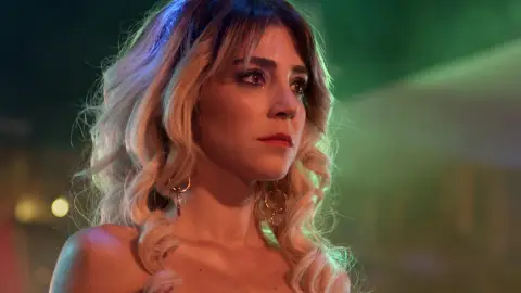 Gökçe Eyüboglu es Ceyda en 'Mujer' 'Mujer'