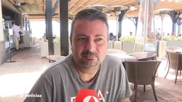 Francisco vuelve a trabajar en Canarias tras año y medio en ERTE gracias al turismo nacional: "Hay que seguir" Francisco vuelve a trabajar en Canarias tras año y medio en ERTE gracias al turismo nacional: "Hay que seguir"