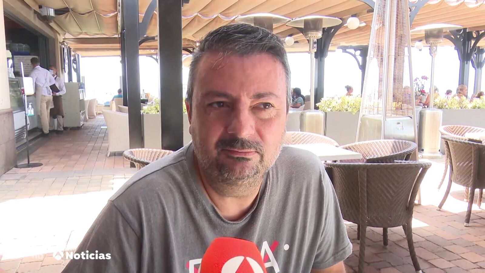 Francisco vuelve a trabajar en Canarias tras año y medio en ERTE gracias al turismo nacional: 