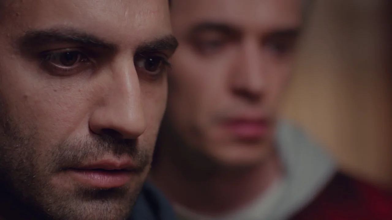 Demir podría perderlo todo: Öykü, Candan y Sevgi, en peligro ante la amenaza de Ahmet Demir podría perderlo todo: Öykü, Candan y Sevgi, en peligro ante la amenaza de Ahmet