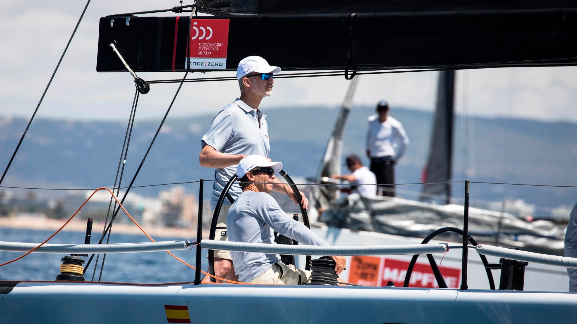 Felipe VI navega en el 'Aifos 500' en Mallorca ara preparar la Copa del Rey de vela Felipe VI navega en el 'Aifos 500' en Mallorca ara preparar la Copa del Rey de vela