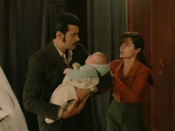 Demir se venga de Züleyha y la separa de su bebé Demir se venga de Züleyha y la separa de su bebé