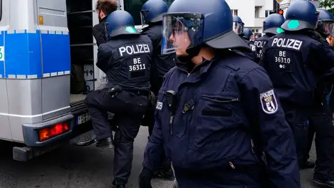 Protestas en Berlín por las restricciones de coronavirus Protestas en Berlín por las restricciones de coronavirus