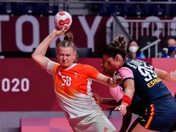 Las 'Guerreras' caen eliminadas de los Juegos Olímpicos tras perder contra Rusia y la victoria de Hungría Las 'Guerreras' caen eliminadas de los Juegos Olímpicos tras perder contra Rusia y la victoria de Hungría