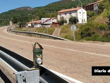 Olleros de Sabero, el pueblo de León que instala un &quot;radar casero&quot; en la carretera
