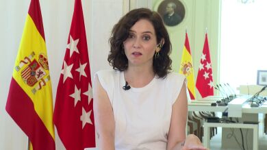  Isabel Díaz Ayuso: 