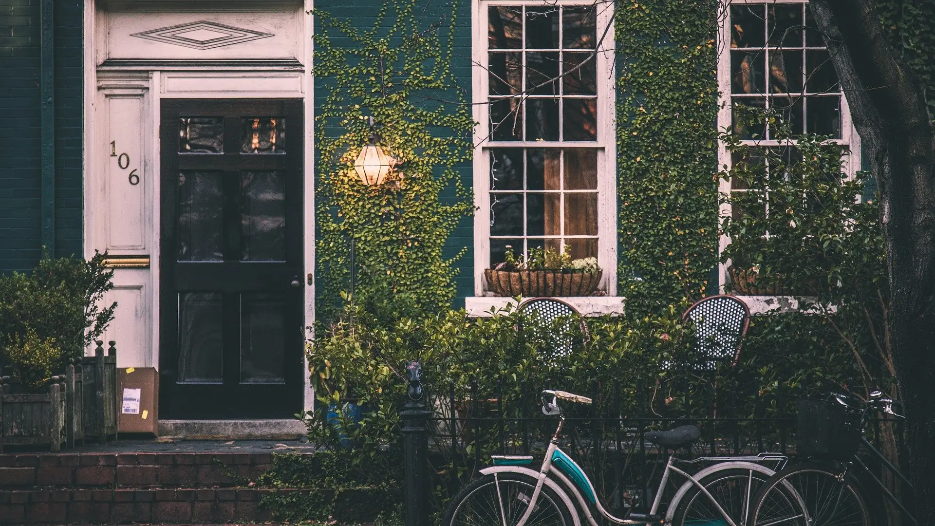 Los trucos que utilizan los ladrones en verano para saber si las casas están vacías Los trucos que utilizan los ladrones en verano para saber si las casas están vacías