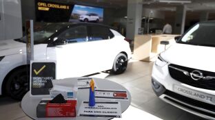 Concesionario de coches de la calle Doctor Esquerdo en Madrid