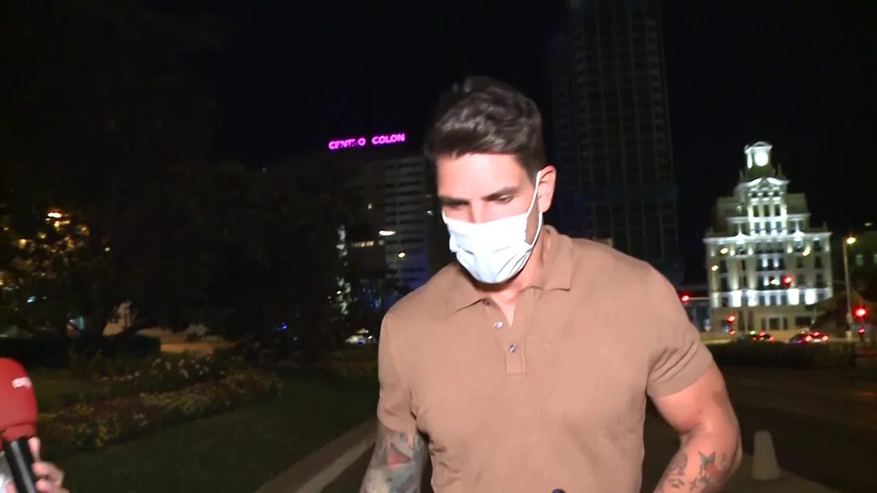 Diego Matamoros habla sobre los nuevos novios de sus ex Estela Grande y Carla Barber Diego Matamoros habla sobre los nuevos novios de sus ex Estela Grande y Carla Barber