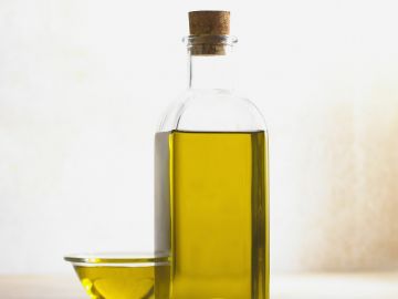 Se buscan 400 personas para un ensayo clínico sobre el poder del aceite de oliva contra el coronavirus