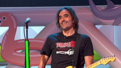 Joaquín descubre el tema perfecto de Jorge Fernández… ¡para hacer sentadillas!