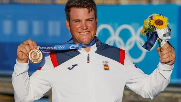 Joan Cardona se cuelga el bronce, primera medalla para vela Joan Cardona se cuelga el bronce, primera medalla para vela