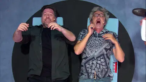 Carlos Latre y David Fernández hacen vibrar de la risa con su ingenio, ¿habrán adivinado las películas? Carlos Latre y David Fernández hacen vibrar de la risa con su ingenio, ¿habrán adivinado las películas?