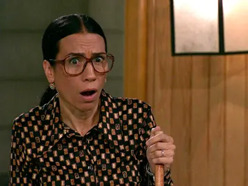 Manolita, ¿obsesionada con Beltrán?: un extraño accidente acrecienta sus sospechas Manolita, ¿obsesionada con Beltrán?: un extraño accidente acrecienta sus sospechas