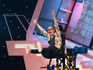 “¡Me cago en tus muelas!”, José Corbacho sufre dando vueltas desenfrenadas en los ‘Giros Lingüisticos’ “¡Me cago en tus muelas!”, José Corbacho sufre dando vueltas desenfrenadas en los ‘Giros Lingüisticos’