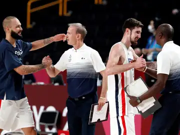 Francia elimina a la Eslovenia de Doncic y se enfrentará a Estados Unidos en la final de los Juegos Olímpicos Francia elimina a la Eslovenia de Doncic y se enfrentará a Estados Unidos en la final de los Juegos Olímpicos