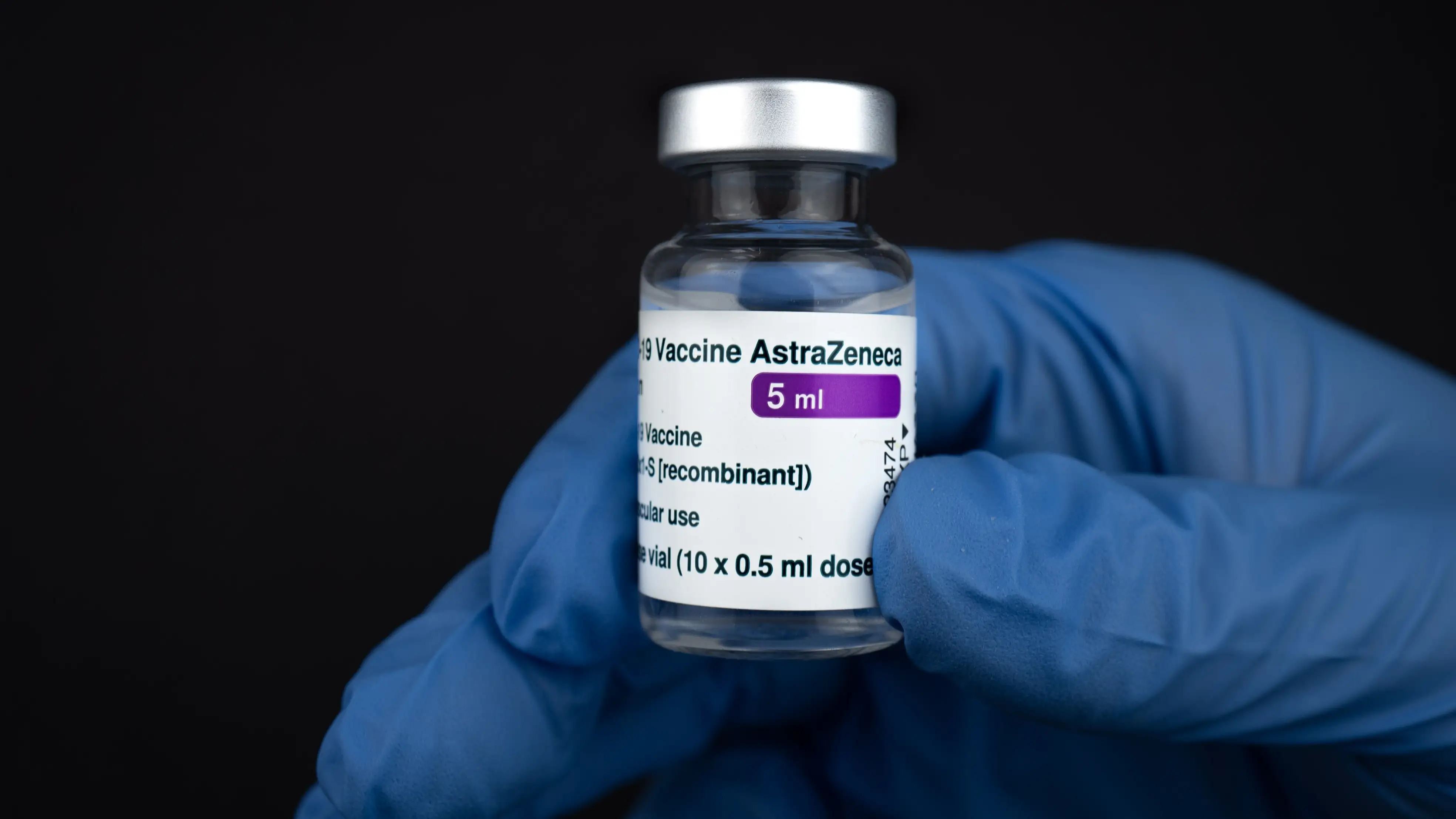 Efectividad de la vacuna de AstraZeneca contra la variante Delta del coronavirus