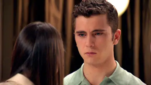 Manolín rompe con Caridad, ¡los motivos destrozan a la joven! Manolín rompe con Caridad, ¡los motivos destrozan a la joven!