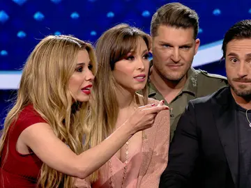 El equipo ‘OT’, en debate con lo que más detestan de los besos El equipo ‘OT’, en debate con lo que más detestan de los besos