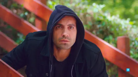 Demir arriesga su vida: "Nadie puede saber que sigo vivo" Demir arriesga su vida: "Nadie puede saber que sigo vivo"