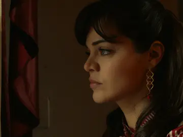 03_Züleyha Züleyha descubre a Yilmaz y a la doctora Mügjan juntos 03_Züleyha Züleyha descubre a Yilmaz y a la doctora Mügjan juntos