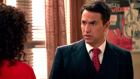 Estefanía y Abel descubren los planes de Beltrán: “¡Va a atentar contra el centro social!” Estefanía y Abel descubren los planes de Beltrán: “¡Va a atentar contra el centro social!”