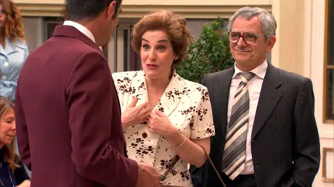 Quintero, dolido por la engañosa felicidad de Benigna, trata de boicotear su boda Quintero, dolido por la engañosa felicidad de Benigna, trata de boicotear su boda