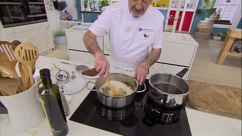 Aprende con Karlos Arguiñano a marcar el arroz de una manera totalmente distinta Aprende con Karlos Arguiñano a marcar el arroz de una manera totalmente distinta