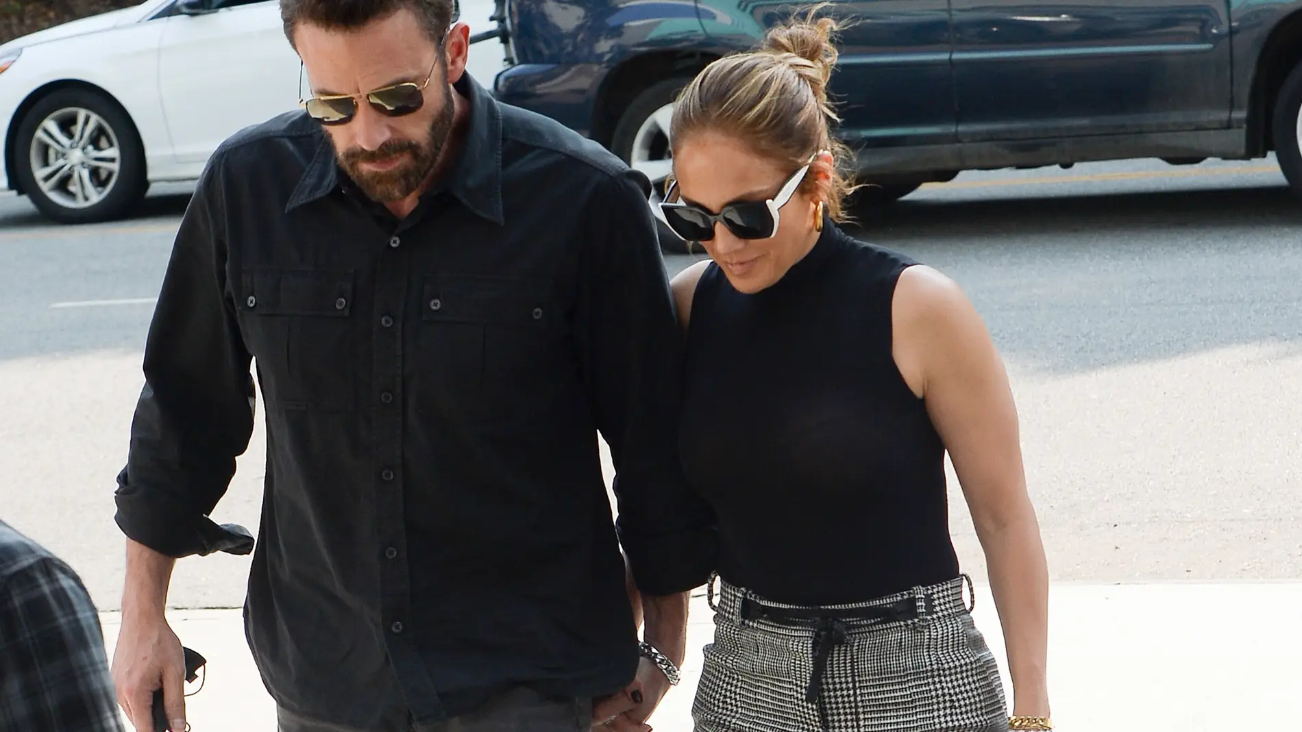 Jennifer Lopez y Ben Affleck pasean su amor por las calles de Los Ángeles