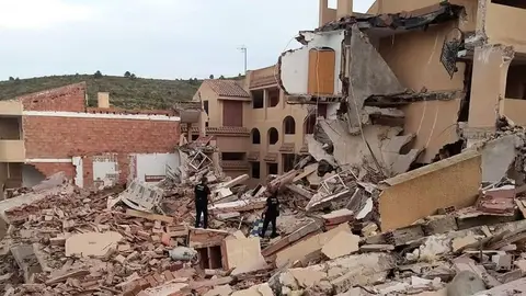 Así era el edificio de los años 90 que se ha derrumbado en Peñíscola Derrumbe edificio en Peñíscola