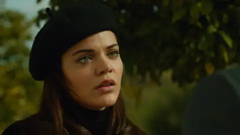 Yilmaz provoca un encuentro a solas con Züleyha: “No te esperaré más, nunca más” El joven necesita ver a Züleyha y aclarar algunas cosas.