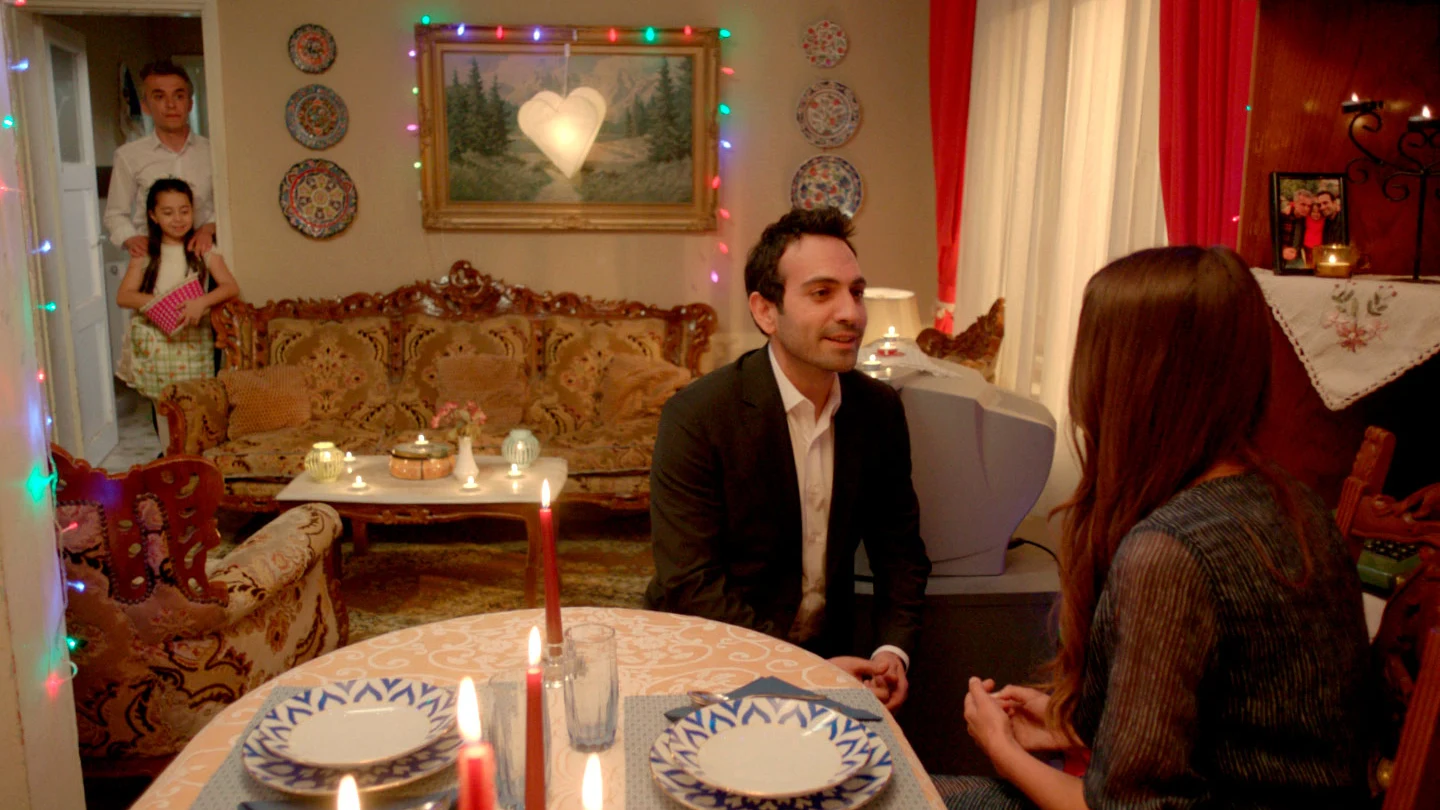 Demir vuelve y se declara a Candan: "&iquest;Quieres casarte conmigo?"