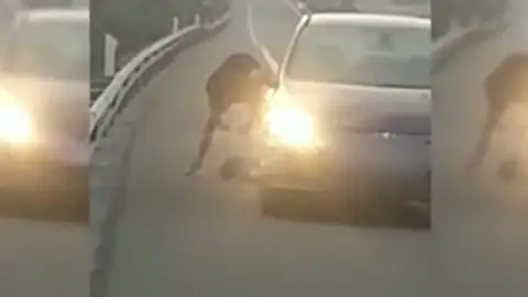 Detenido por la muerte de un hombre abandonado en una autovía de Almería Detenido por la muerte de un hombre abandonado en una autovía de Almería