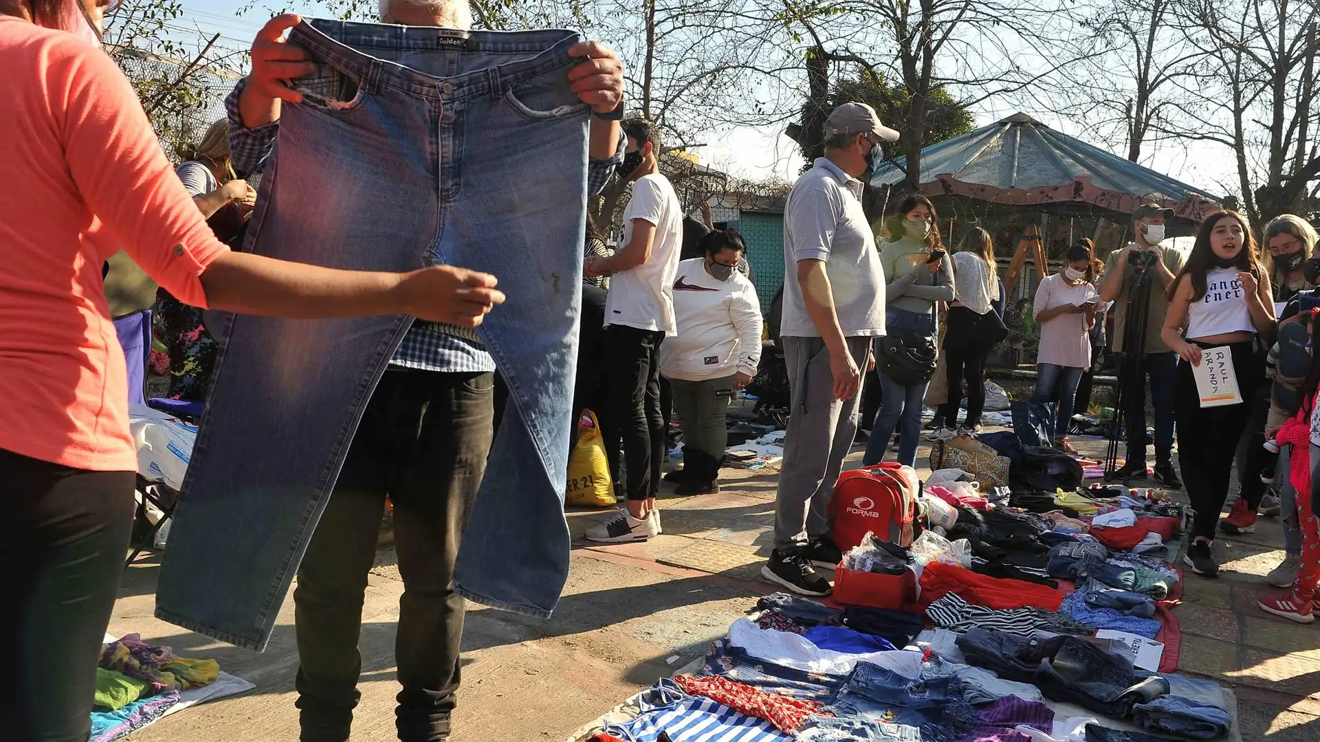 Detenidas 42 personas por falsificar m&aacute;s de 30.000 objetos, entre ellos juguetes peligrosos