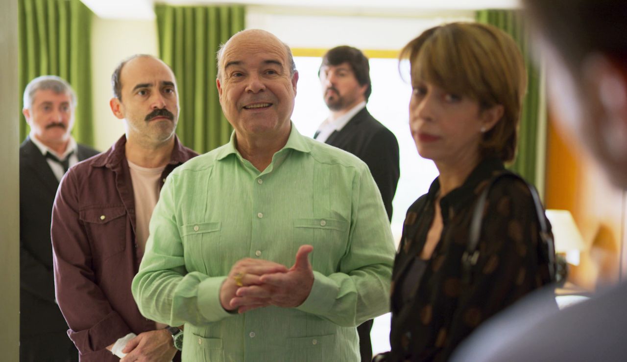 Ximo perdona las vidas de Patxi, Korta y Bego&hellip; &iexcl;gracias a un d&eacute;cimo de loter&iacute;a!