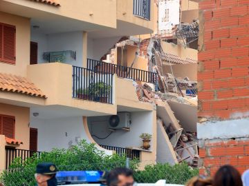 Así relatan los vecinos que lo han perdido todo tras el derrumbe del edificio Font Nova en Peñíscola