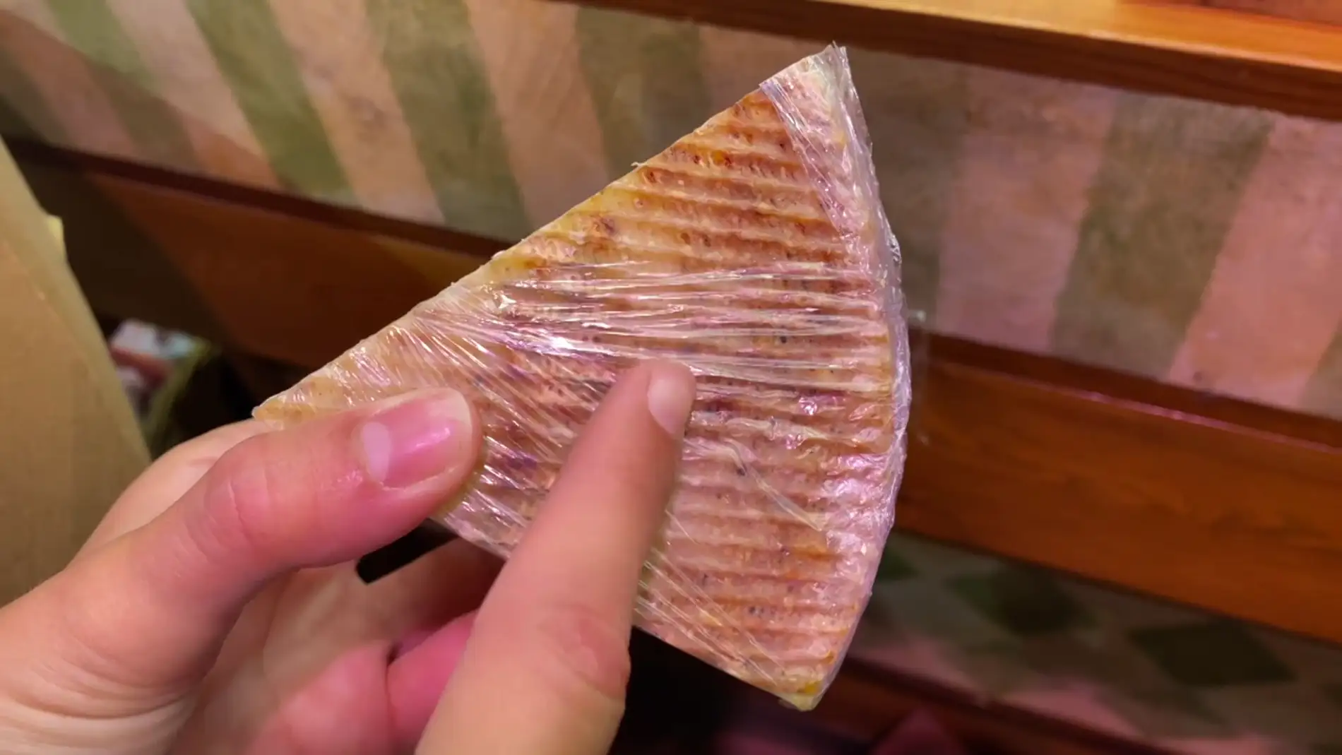 Estas son las cortezas de los quesos que no deberías comer
