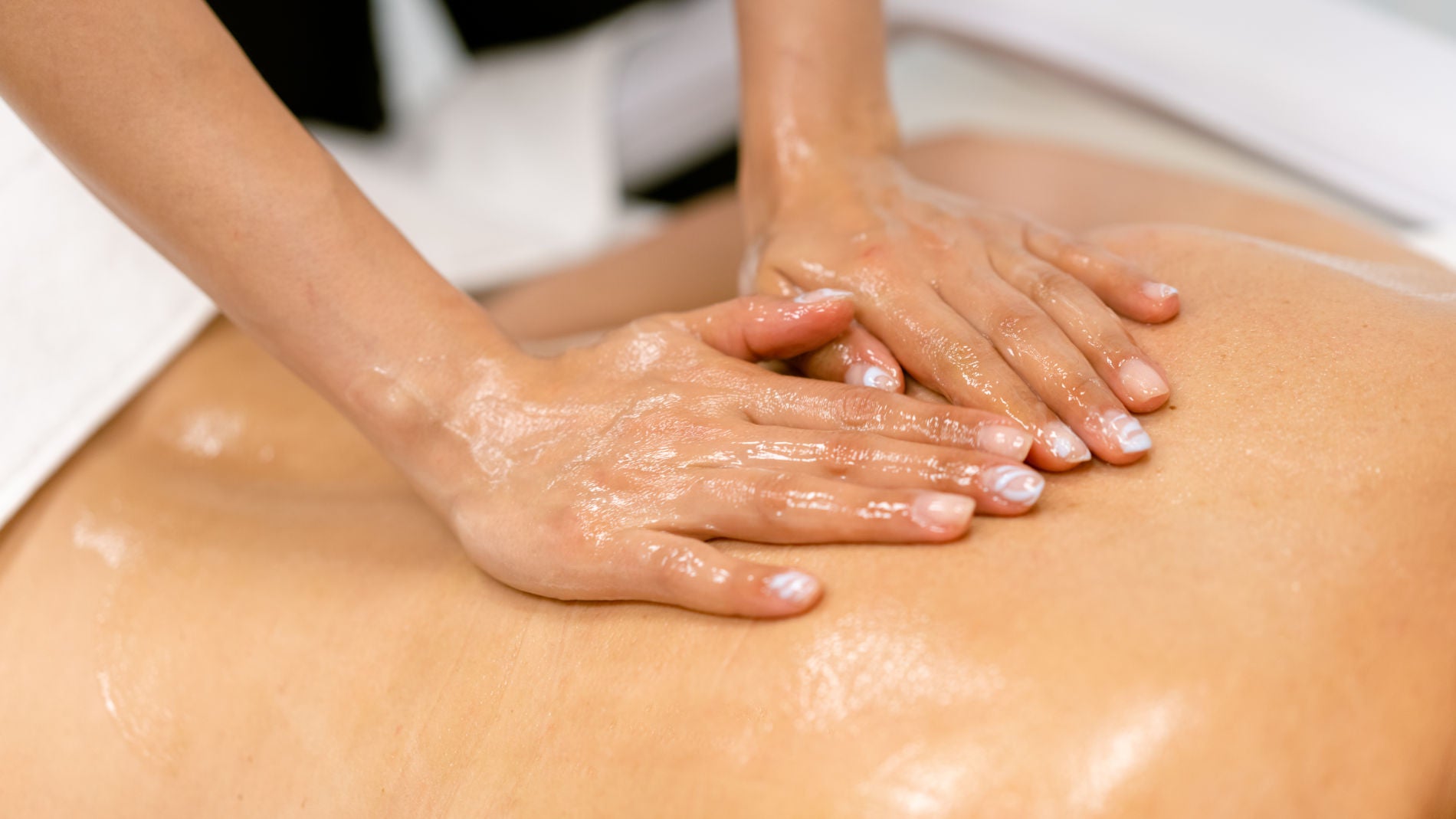 Masajes para relajar el cuerpo outlet y la mente