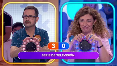 Marco Antonio se adelanta a Sofía en ‘La Pista’ a bordo del coche fantástico El concursante ha estado más rápido y ha demostrado su arte para el tarareo.