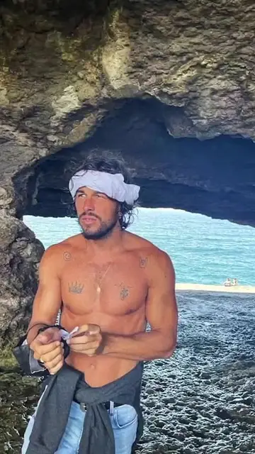 Story Mario Casas Story Mario Casas